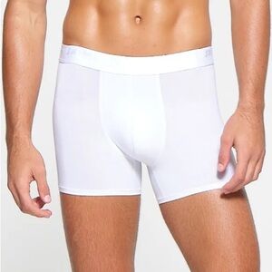 New Skims Stretch 3 Inch Boxer Brief in White Size Large